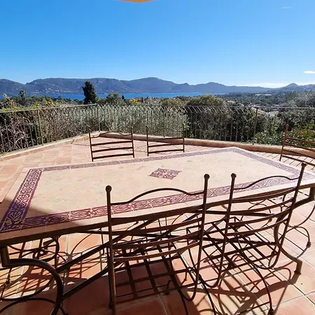 Casa 'llu Pilota - Grand Dans Plein Sud Vue - Large In A South-facing With Sea View Porto Vecchio